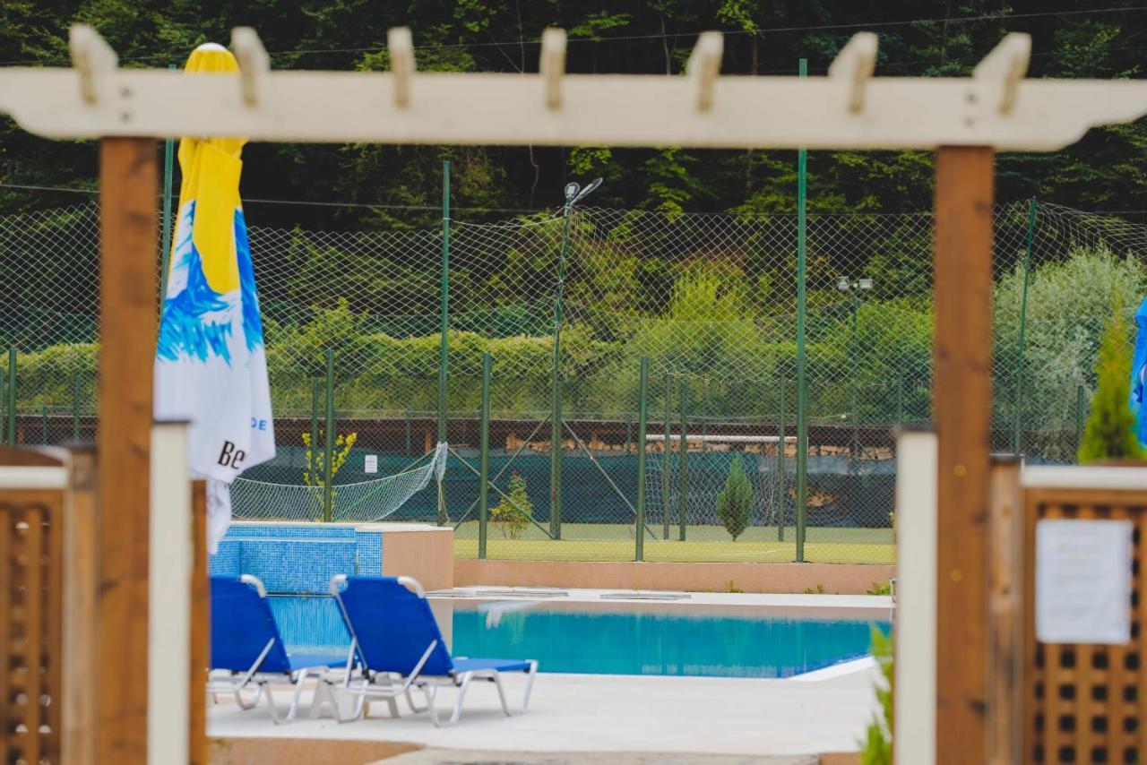 Hotel Class ブレゾイ エクステリア 写真